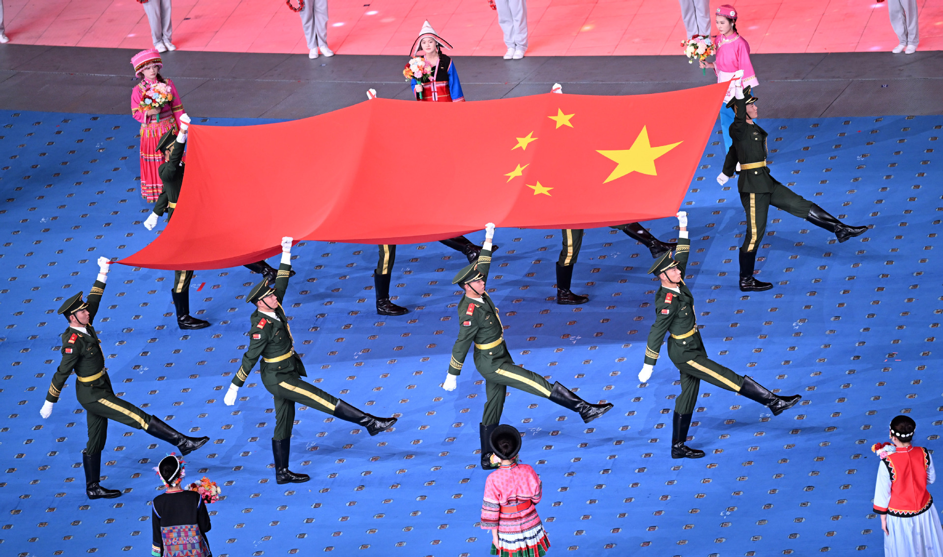 Five-star Red Flag