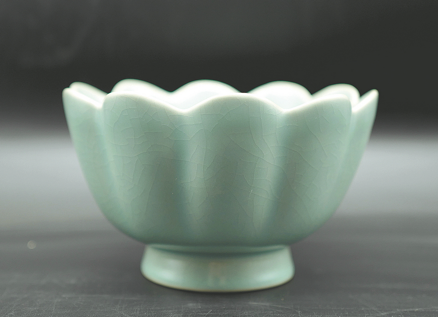 Ru Porcelain