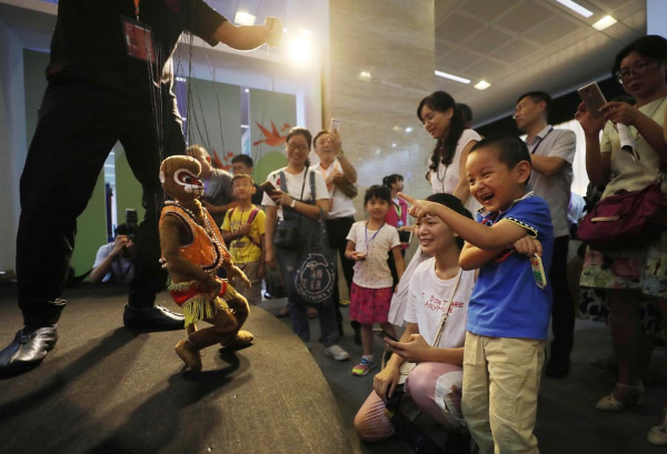Strategy for training coming generations of Fujian puppetry practitioners