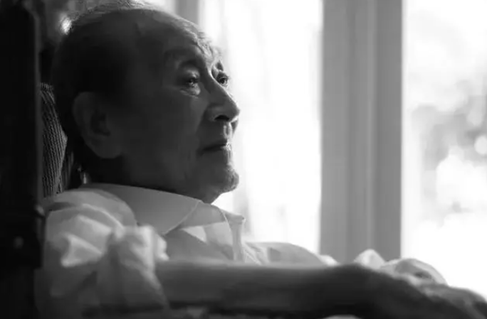  Luo Zhongrong