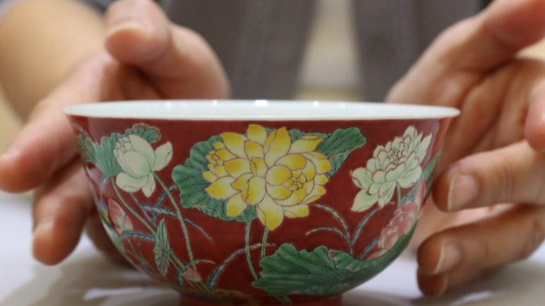 Falangcai Art during the Kangxi Period