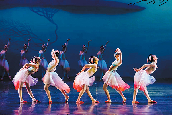 Dance Drama 'Crested Ibises'