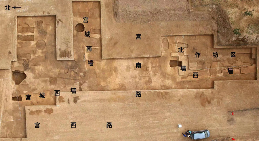 Crisscrossing Road Network of Erlitou Site