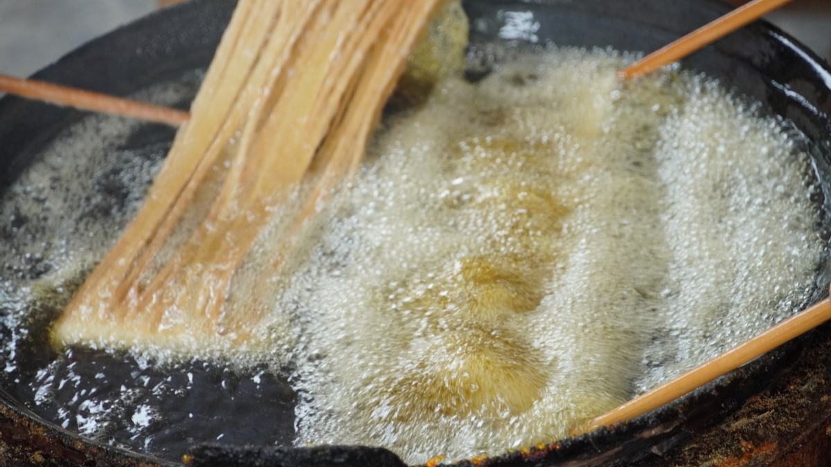 Chinese Cooking Technique: Deep-frying