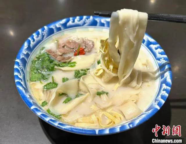 Henan Braised Noodles