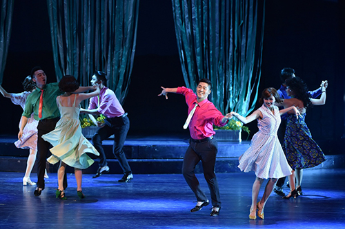 Musical 'Ah! Guling'