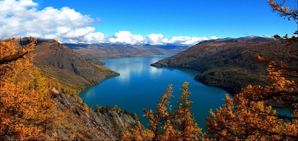Kanas Lake