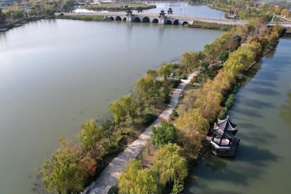 Bailong Lake