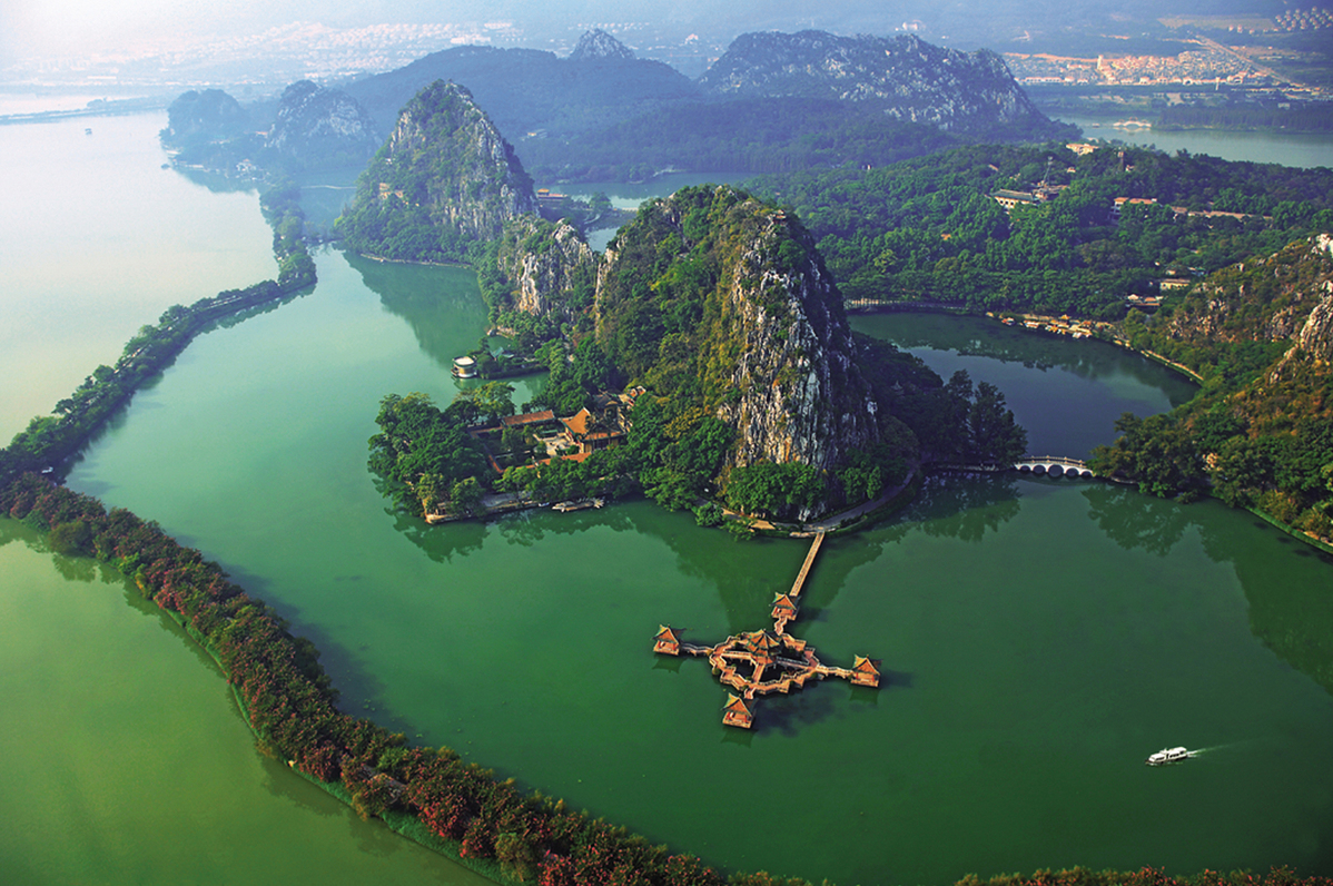 Xinghu Scenic Area in Zhaoqing, Guangdong Province
