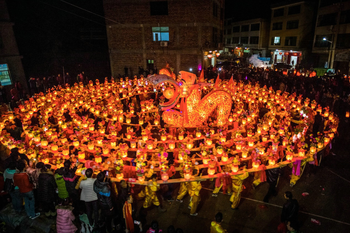 Bench Dragon Dance