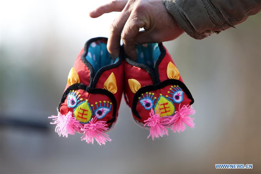 Tiger-head Shoes